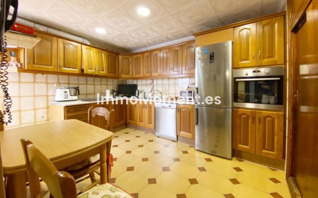 Bestaande woning - Geschakelde woning - Marbella - Marbella Centro