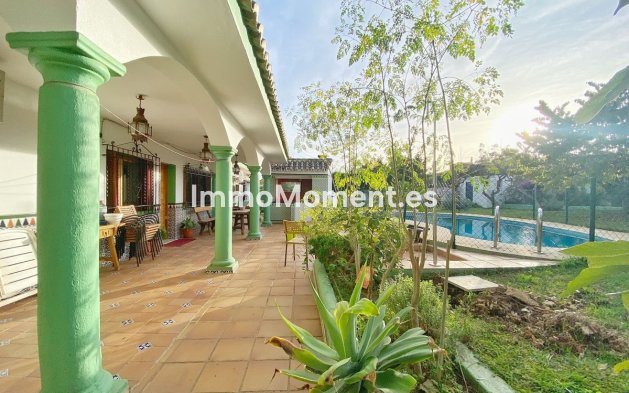 Resale - Villa - Marbella - Marbella Centro