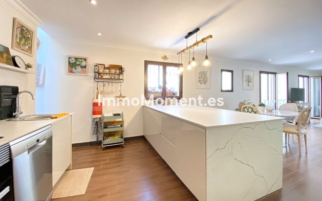 Resale - Townhouse - Marbella - Marbella Centro