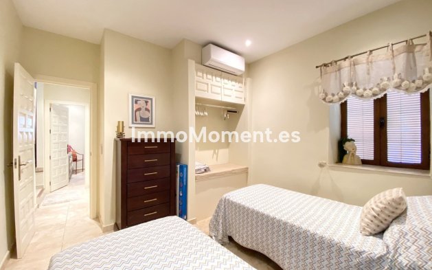 Resale - Townhouse - Marbella - Marbella Centro