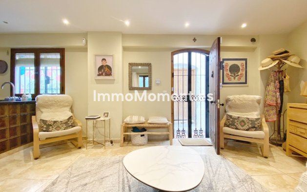 Resale - Townhouse - Marbella - Marbella Centro