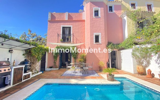 Wiederverkauf - Villa - Marbella - Marbella Centro