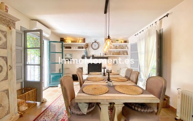 Wiederverkauf - Villa - Marbella - Marbella Centro