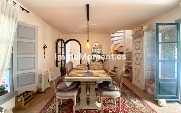 Wiederverkauf - Villa - Marbella - Marbella Centro