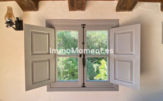 Wiederverkauf - Villa - Marbella - Marbella Centro