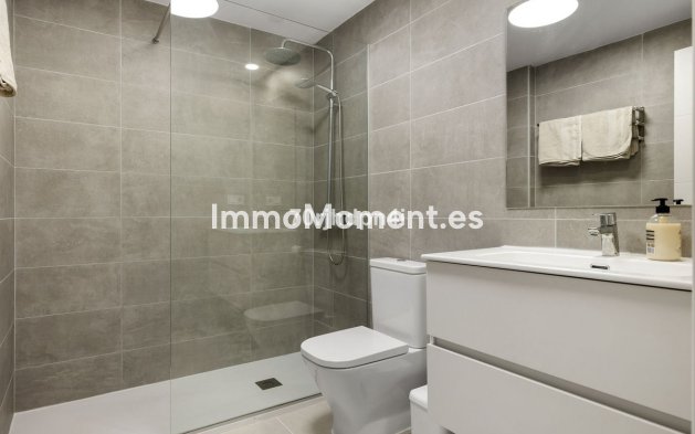 Revente - Appartement - Estepona  - Estepona Centro
