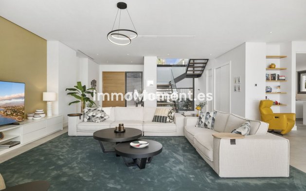 Reventa - Villa - Marbella - Marbella Centro