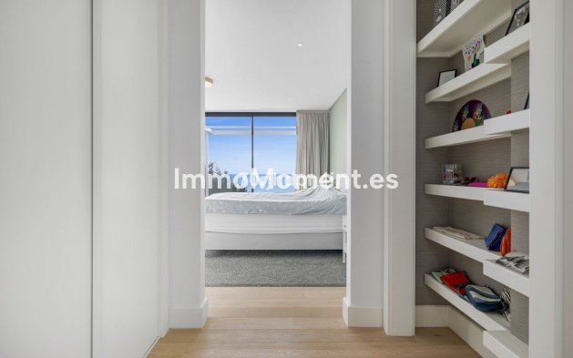 Reventa - Villa - Marbella - Marbella Centro