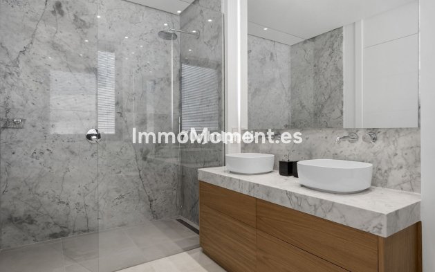 Reventa - Villa - Marbella - Marbella Centro