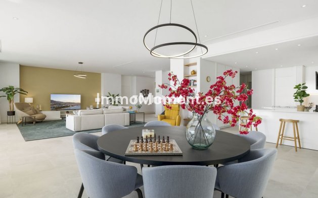 Reventa - Villa - Marbella - Marbella Centro