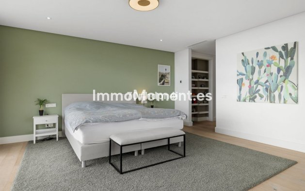 Reventa - Villa - Marbella - Marbella Centro