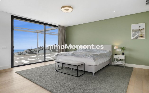 Reventa - Villa - Marbella - Marbella Centro