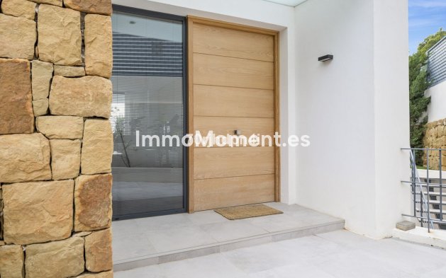 Reventa - Villa - Marbella - Marbella Centro