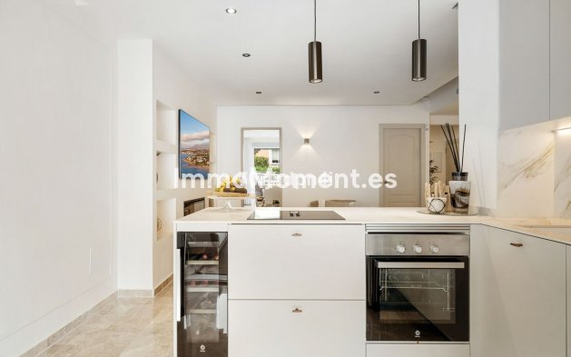 Wiederverkauf - Wohnung - Marbella - Nueva Andalucía