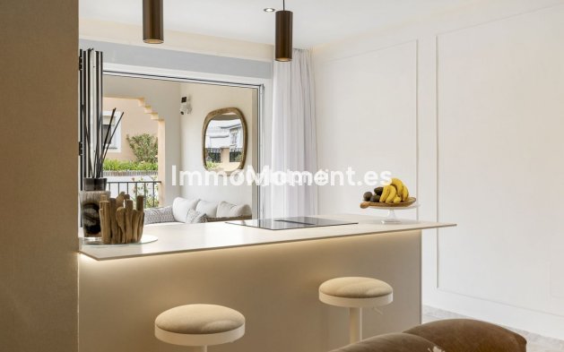 Wiederverkauf - Wohnung - Marbella - Nueva Andalucía