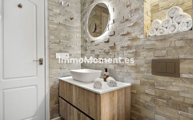 Wiederverkauf - Wohnung - Marbella - Nueva Andalucía