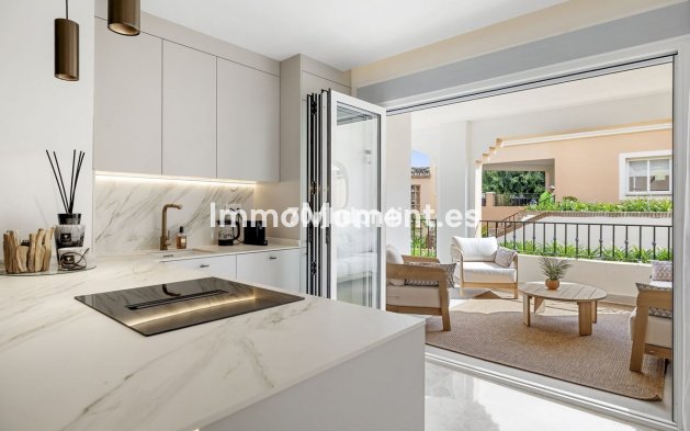 Wiederverkauf - Wohnung - Marbella - Nueva Andalucía