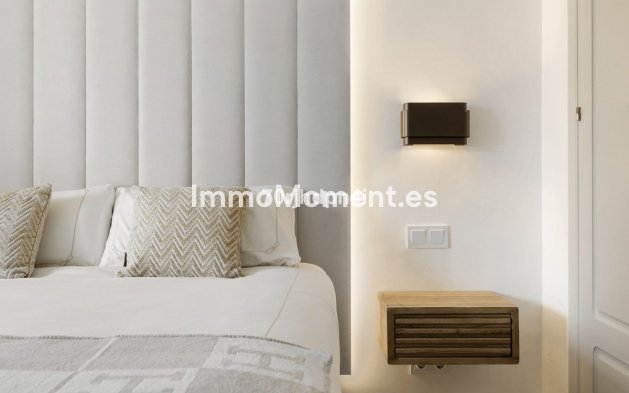 Wiederverkauf - Wohnung - Marbella - Nueva Andalucía