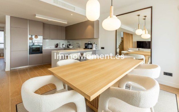 Revente - Appartement - Estepona  - Estepona Centro