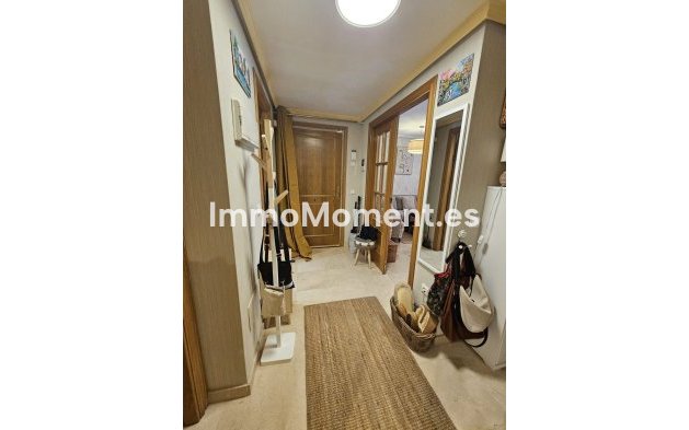 Resale - Apartment - Marbella - Las Chapas