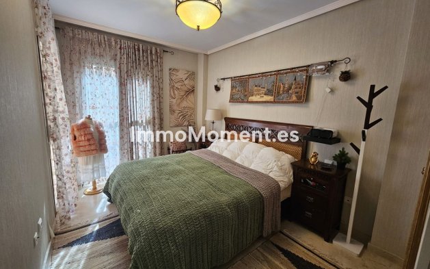 Resale - Apartment - Marbella - Las Chapas