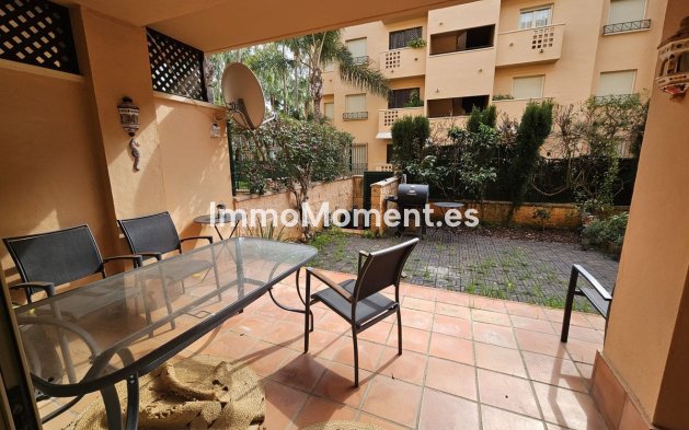 Resale - Apartment - Marbella - Las Chapas