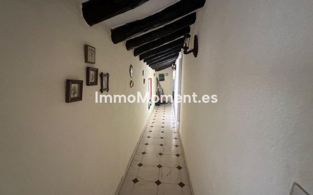 Wiederverkauf - Villa - Marbella - Marbella Centro