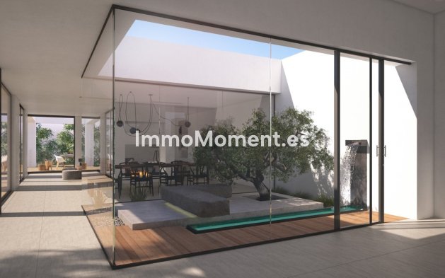 Revente - Villa - Marbella - Altos de los Monteros