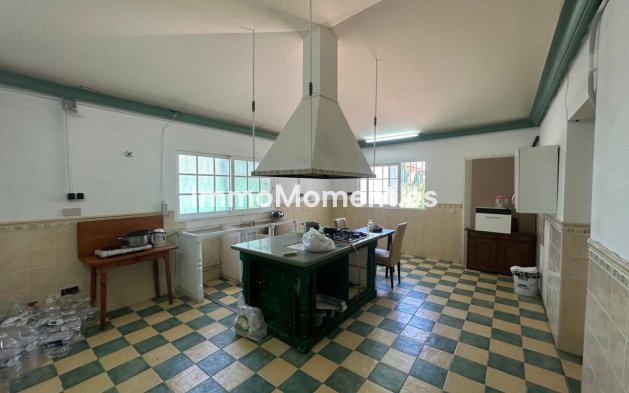 Bestaande woning - Villa - Marbella - Nueva Andalucía