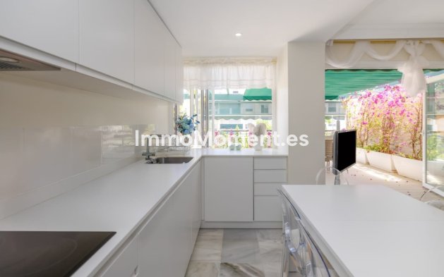 Reventa - Apartamento - Marbella - Nueva Andalucía