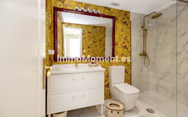 Reventa - Apartamento - Marbella - Nueva Andalucía