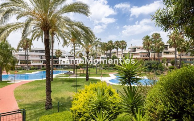 Reventa - Apartamento - Marbella - Nueva Andalucía