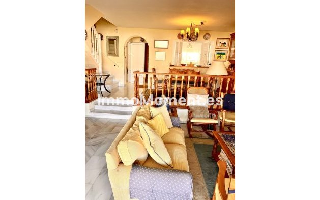 Revente - Maison mitoyenne - Estepona  - Estepona Centro