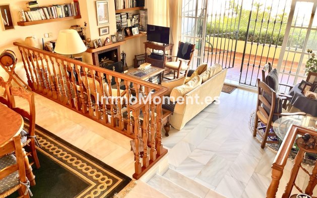 Revente - Maison mitoyenne - Estepona  - Estepona Centro