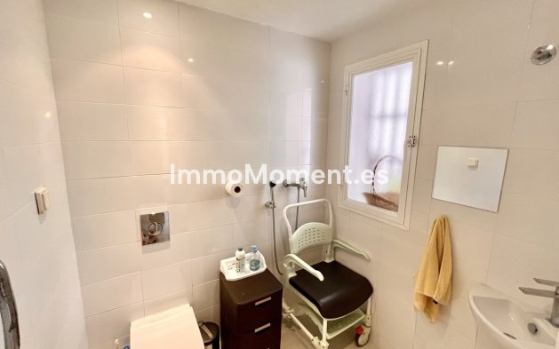 Revente - Maison mitoyenne - Estepona  - Estepona Centro