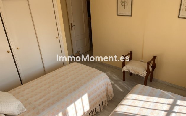 Revente - Maison mitoyenne - Estepona  - Estepona Centro