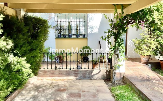 Revente - Maison mitoyenne - Estepona  - Estepona Centro