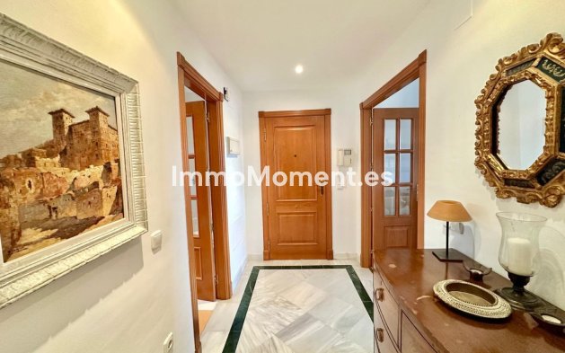 Wiederverkauf - Wohnung - Marbella - Nueva Andalucía