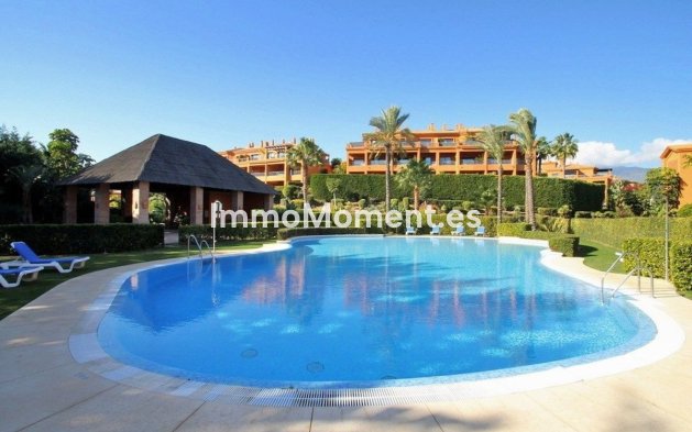 Bestaande woning - Appartement - Estepona  - Estepona Centro