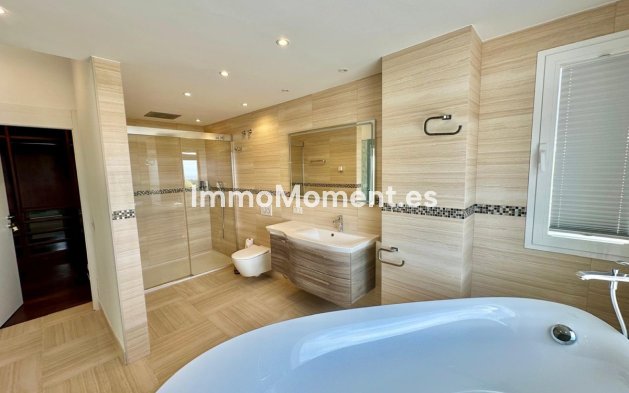 Revente - Villa - Benahavís - Benahavís Centro