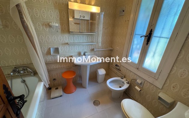 Bestaande woning - Villa - Estepona  - Estepona Centro