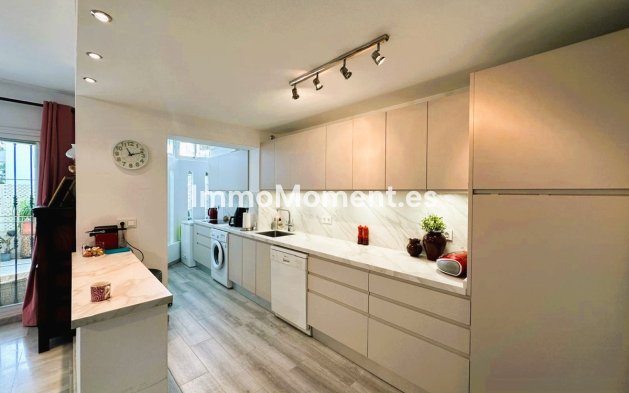 Wiederverkauf - Wohnung - Marbella - Nueva Andalucía