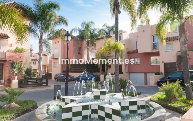 Revente - Maison mitoyenne - Marbella - Nueva Andalucía