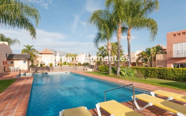 Revente - Maison mitoyenne - Marbella - Nueva Andalucía