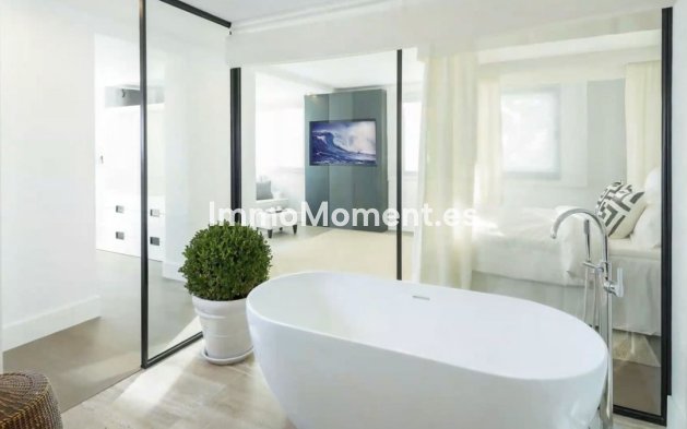 Wiederverkauf - Villa - Marbella - Aloha