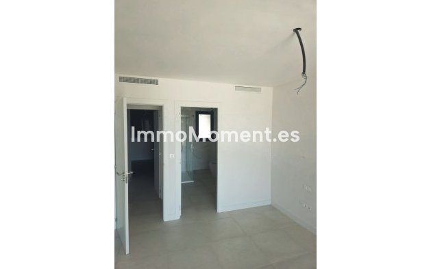 Revente - Appartement - Estepona  - Selwo