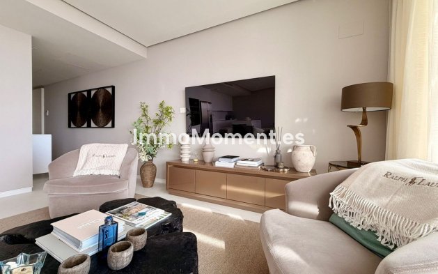 Resale - Apartment - Inland  - Ojén