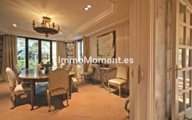 Wiederverkauf - Villa - Marbella - Guadalmina Baja