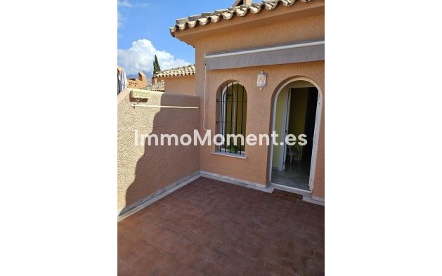 Revente - Maison mitoyenne - Estepona  - Atalaya