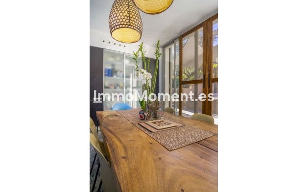 Resale - Villa - Inland  - Monda